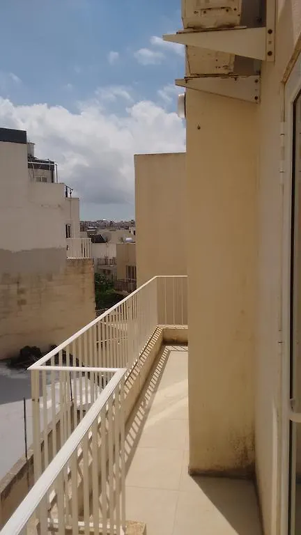 Swieqi Apartment San Ġiljan Malte